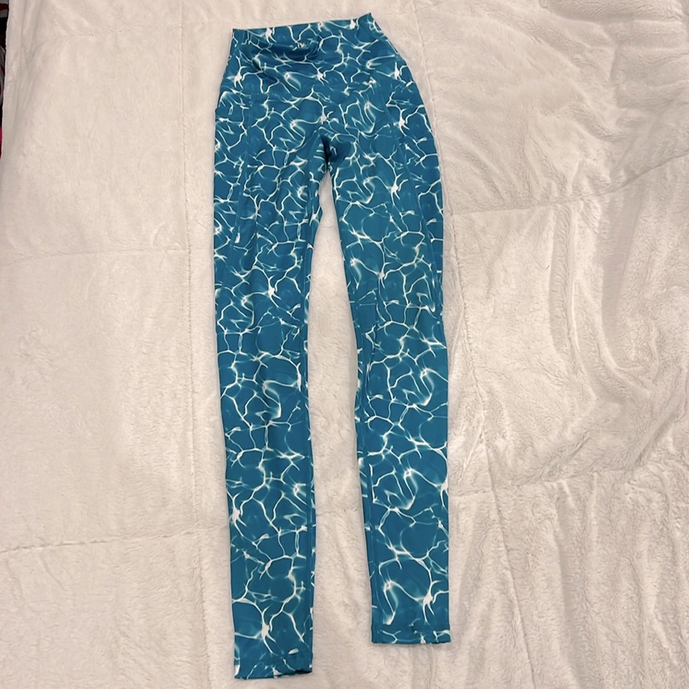NWOT Buffbunny limitless legging